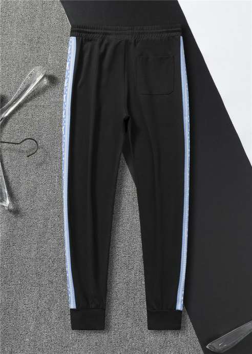 Picture of LV SweatSuits _SKULVM-3XL1312129133